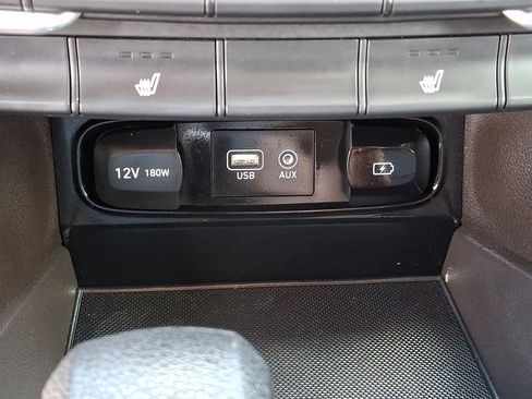 Used 2019 Hyundai Santa Fe SEL AWD/4WD image 28