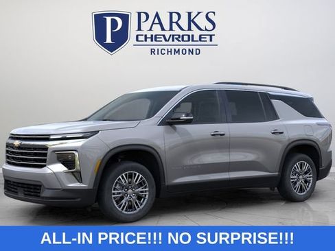 New 2026 Chevrolet Traverse LT w/ Driver Confidence Package AWD/4WD image 5