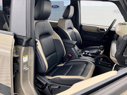 New 2025 Ford Bronco Big Bend w/ Black Diamond Package image 11