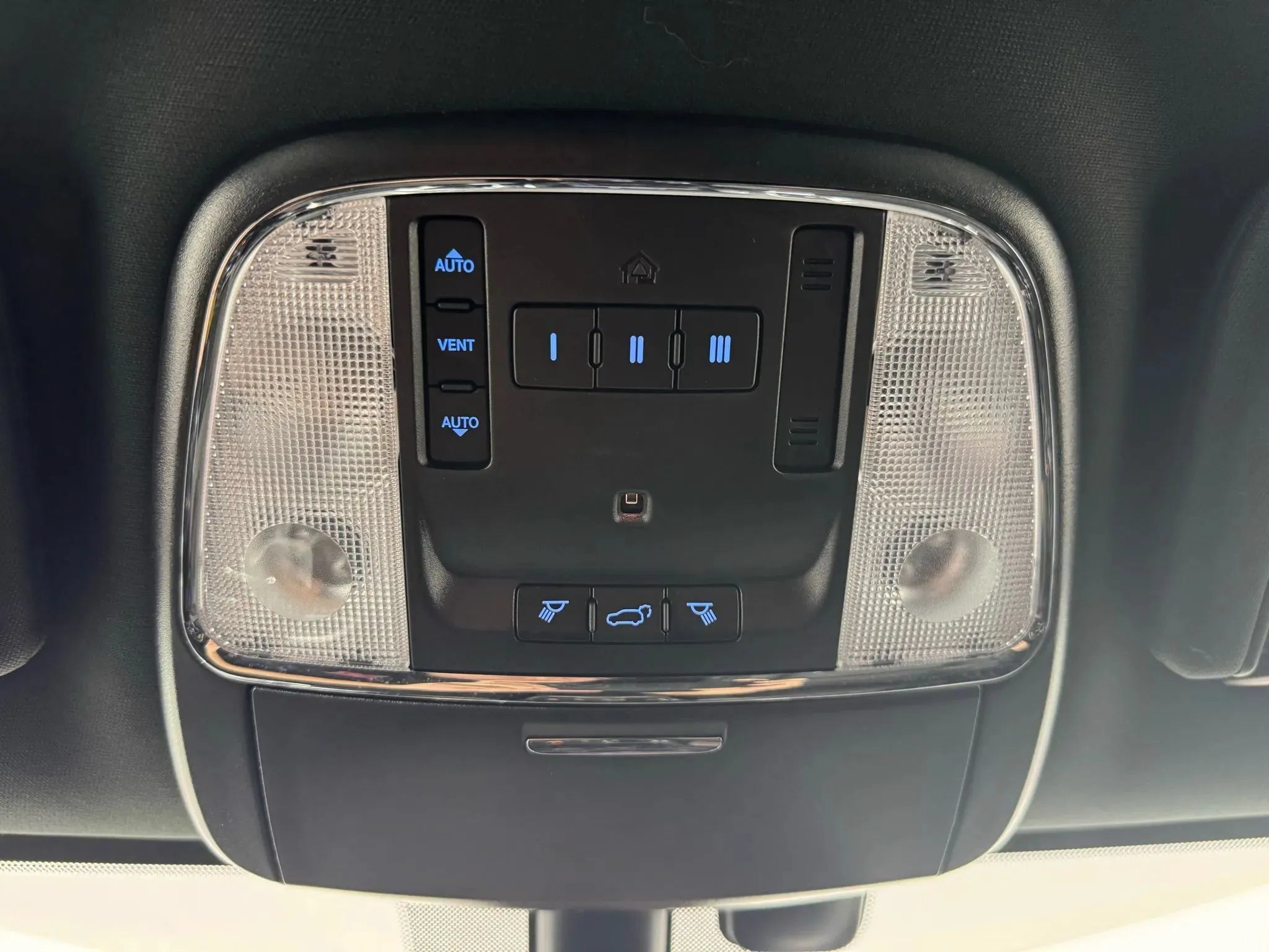 Used 2017 Dodge Durango GT w/ Premium Group AWD/4WD image 26