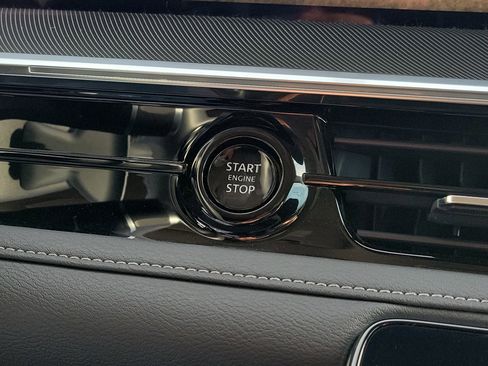 Used 2025 INFINITI QX80 Luxe RWD image 33