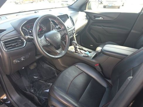 Used 2023 Chevrolet Equinox RS w/ RS Leather Package image 13