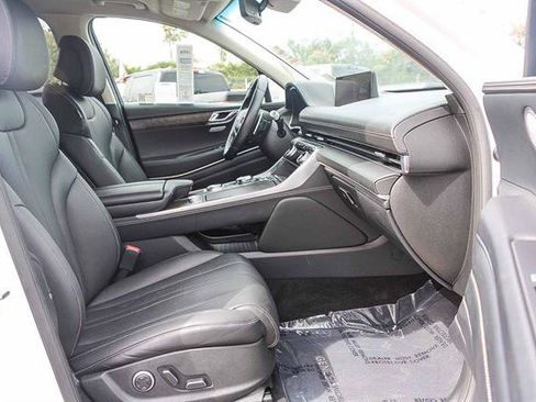 Used 2024 Genesis GV80 3.5T image 19