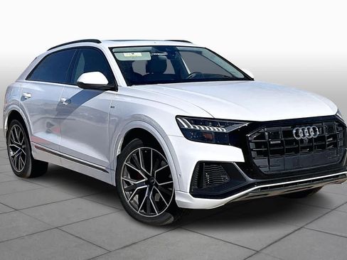 Used 2020 Audi Q8 Prestige w/ Prestige Package image 2