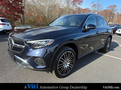 Certified 2024 Mercedes-Benz GLC 300 4MATIC image 4