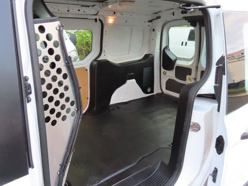 Used 2015 Ford Transit Connect XL image 14