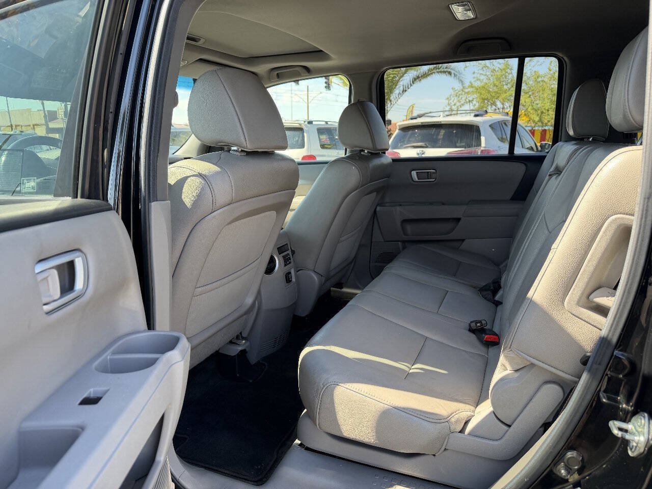 Used 2012 Honda Pilot EX-L image 11