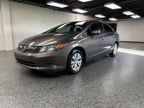 Used 2012 Honda Civic LX image 9