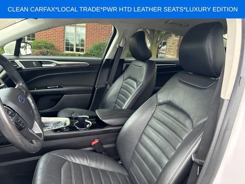 Used 2016 Ford Fusion SE w/ Equipment Group 202A FWD image 11