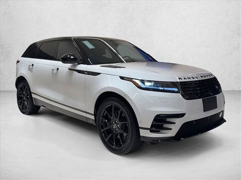 Used 2026 Land Rover Range Rover Velar Dynamic SE AWD/4WD image 3