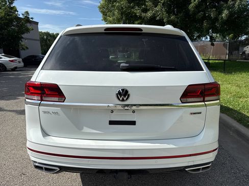 Used 2022 Volkswagen Atlas SEL R-Line AWD/4WD image 6