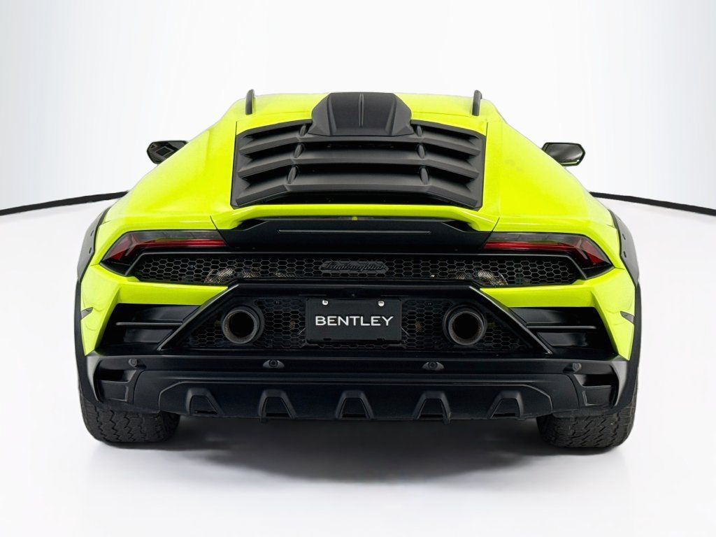 Used 2024 Lamborghini Huracan Sterrato AWD/4WD image 6