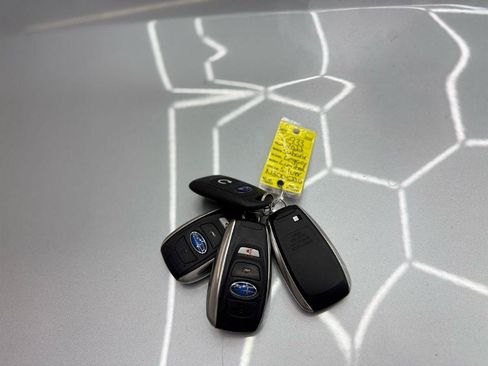 Used 2022 Subaru Legacy Limited AWD/4WD image 40