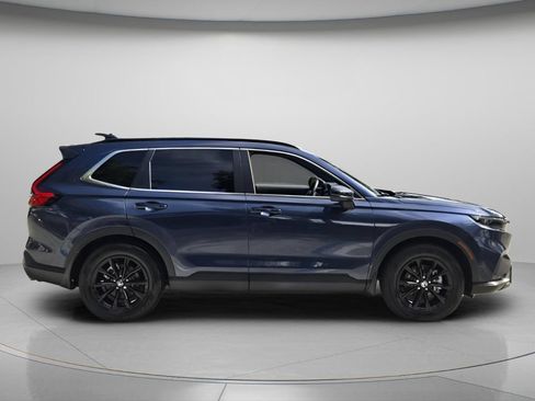 Used 2025 Honda CR-V Sport-L image 3
