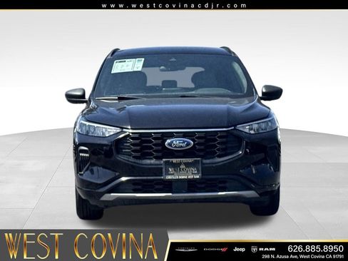 Used 2024 Ford Escape ST-Line FWD image 3