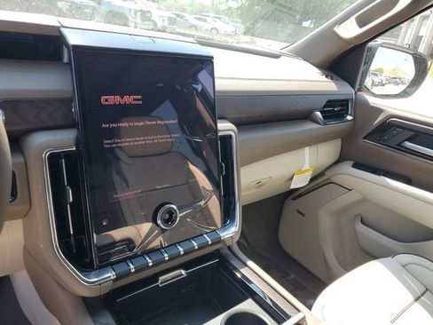 New 2026 GMC Yukon XL Denali w/ Sun & Power Step Package RWD image 26