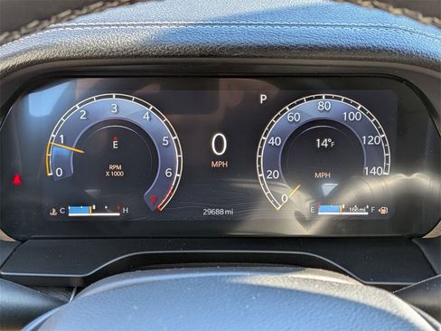 Certified 2024 Jeep Grand Cherokee Limited w/ Luxury Tech Group II image 15