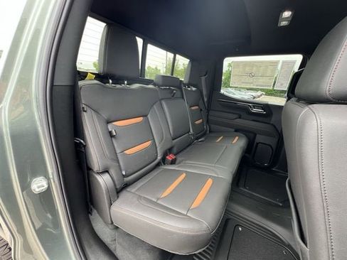 New 2025 GMC Sierra 1500 AT4 w/ AT4 Premium Package image 28