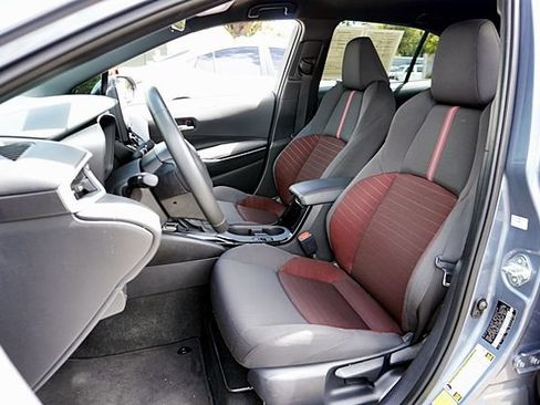 Used 2024 Toyota Corolla SE FWD image 16