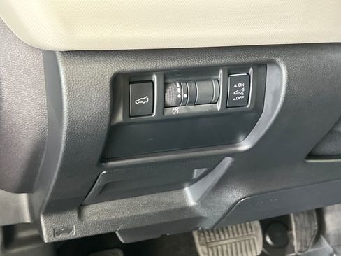 Certified 2026 Subaru Forester Premium AWD/4WD image 28