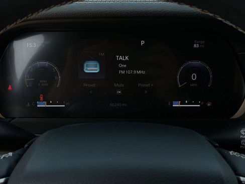 Used 2022 Jeep Grand Cherokee Limited image 12