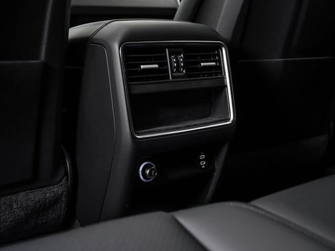 Certified 2021 Porsche Cayenne AWD/4WD image 26