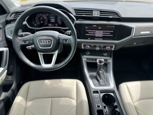 Used 2023 Audi Q3 2.0T Premium Plus w/ Premium Plus Package AWD/4WD image 11