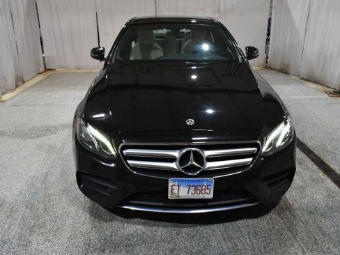 Used 2018 Mercedes-Benz E 400 4MATIC Sedan image 28