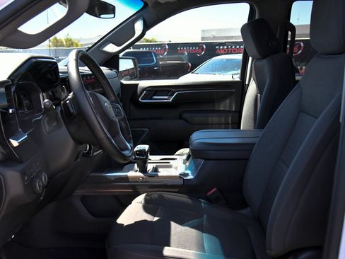 Used 2025 Chevrolet Silverado 1500 LT w/ LPO, Dark Essentials Package AWD/4WD image 17