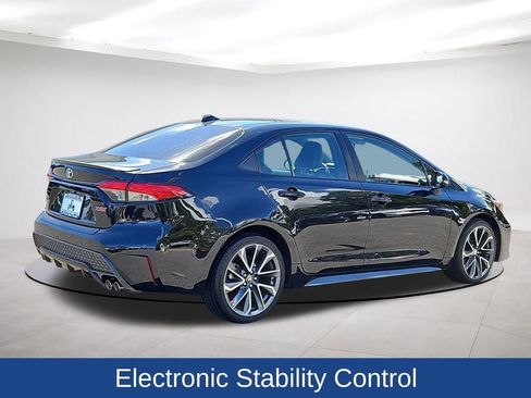 Used 2021 Toyota Corolla XSE w/ Carpet Mat Package (TMS) image 7