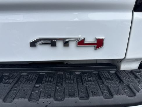 Certified 2023 GMC Sierra 1500 AT4 w/ AT4 Premium Package image 30