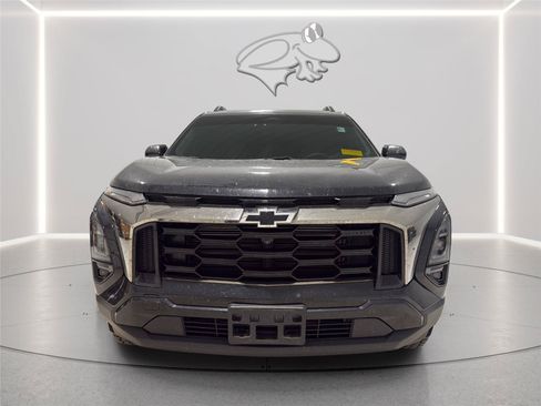 Used 2026 Chevrolet Equinox ACTIV w/ Safety and Technology Package FWD image 9