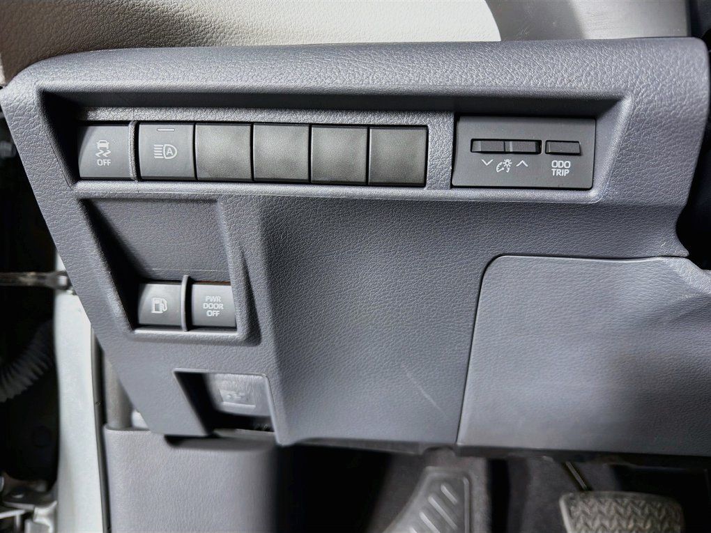 Used 2022 Toyota Sienna LE FWD image 15