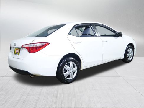 Used 2015 Toyota Corolla L image 7