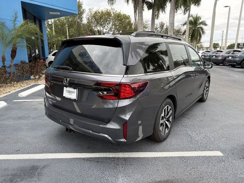 New 2026 Honda Odyssey EX-L image 6