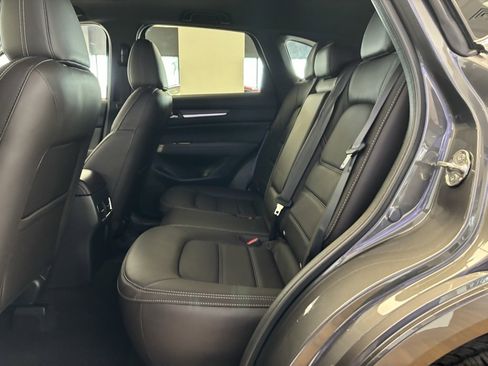New 2025 MAZDA CX-5 Signature image 16
