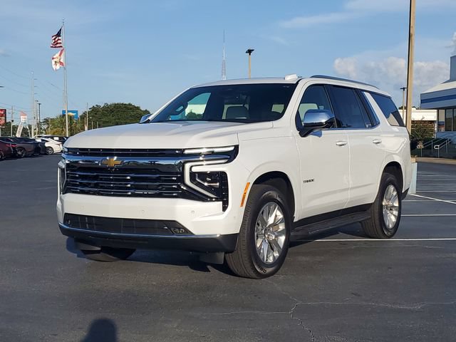 Used 2026 Chevrolet Tahoe Premier w/ Sun And Tow Package RWD image 3