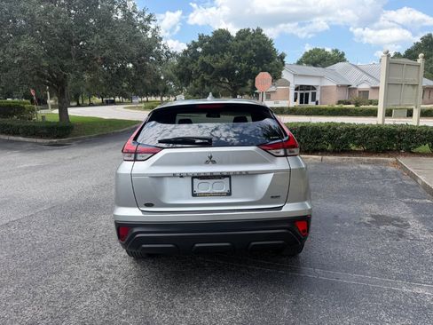 Used 2024 Mitsubishi Eclipse Cross LE AWD/4WD image 9