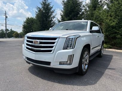 Used 2019 Cadillac Escalade Luxury