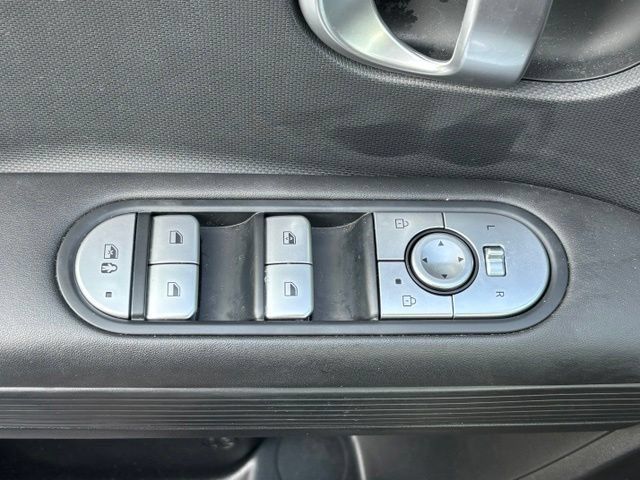 Used 2024 Hyundai Ioniq 5 SE AWD/4WD image 36