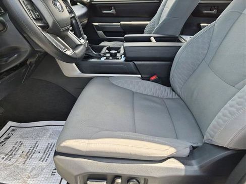 Used 2025 Toyota Tundra SR5 AWD/4WD image 15