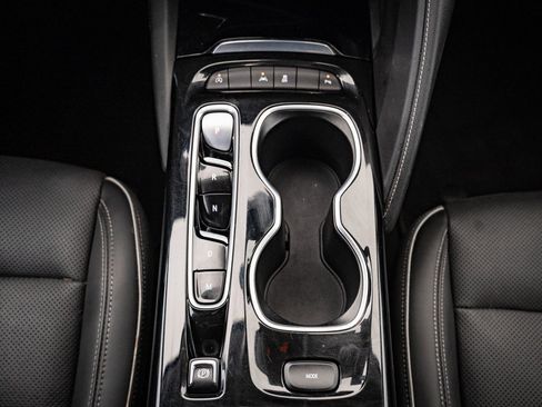 Used 2021 Buick Envision Essence w/ Sport Touring Package image 36