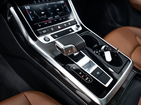 Certified 2023 Audi Q7 3.0T Premium w/ Convenience Package AWD/4WD image 11
