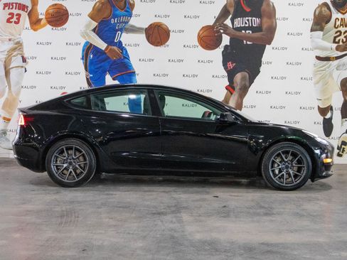 Used 2022 Tesla Model 3 RWD image 17