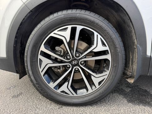 Used 2019 Hyundai Santa Fe AWD image 26