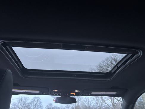 Used 2023 Chevrolet Camaro LT w/ RS Package image 4