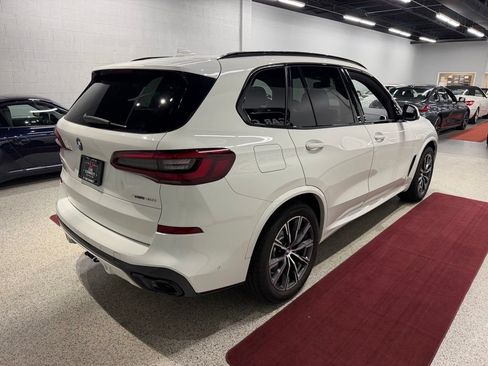 Used 2021 BMW X5 xDrive40i w/ M Sport Package AWD/4WD image 11