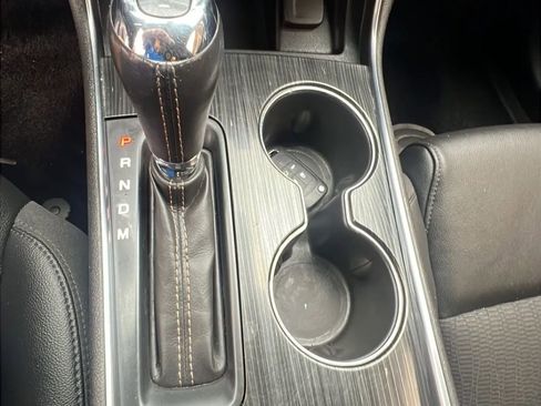 Used 2019 Chevrolet Impala LT image 19