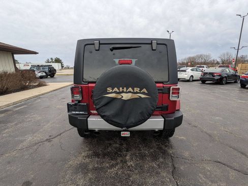 Used 2012 Jeep Wrangler Unlimited Sahara image 7