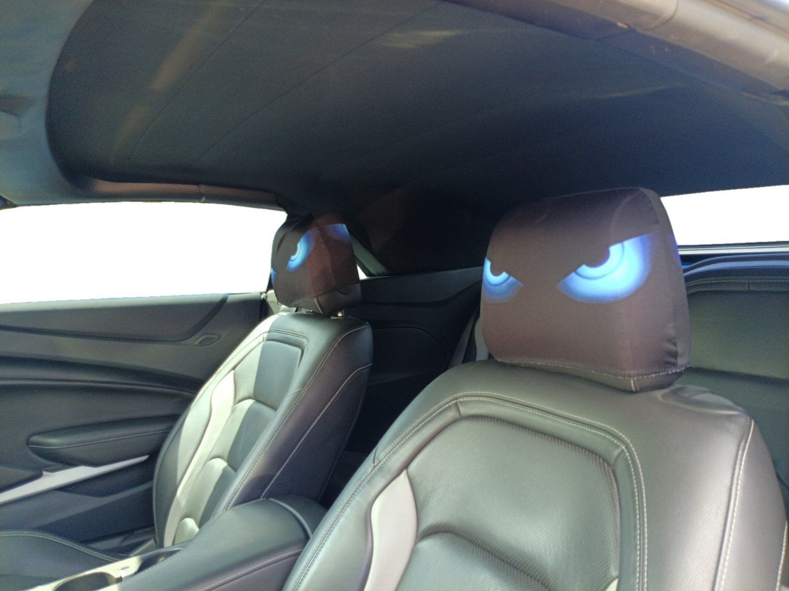 Used 2023 Chevrolet Camaro LT w/ RS Package RWD image 9